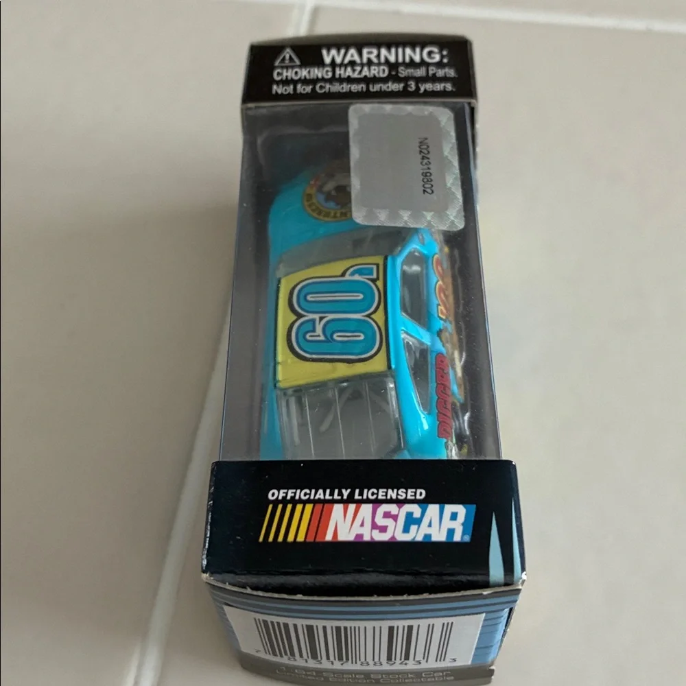 NASCAR Digger '09 Limited Edition 1:64 Sock Car